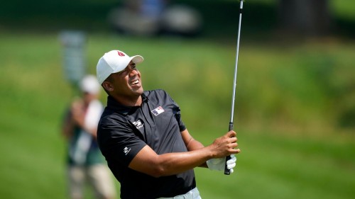 Jhonattan Vegas' Thrilling Victory at 3M Open: Breaking Records and Inspiring Fans