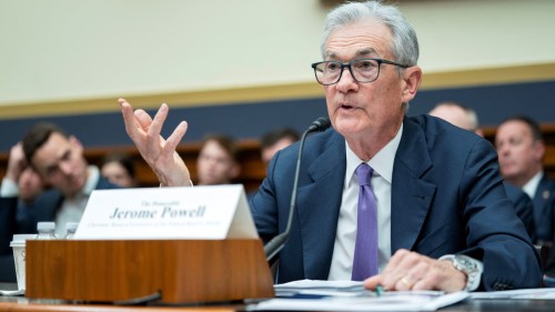 Insights on Interest Rates Impact: Powell's Strategy for Economic Growth