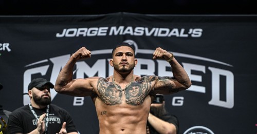 Anthony Pettis Proven Victory in Boxing Showdown Against Chris Avila