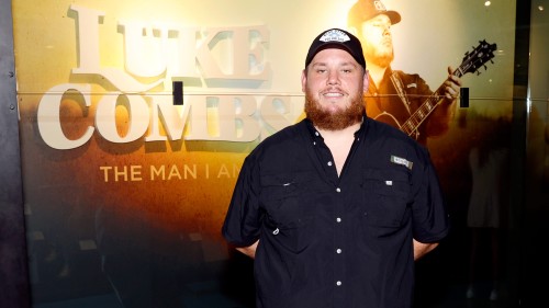 Luke Combs Concert Tour at MetLife Stadium: The Latest Country Music Craze