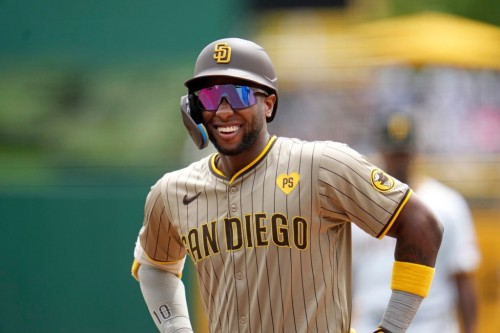 Padres' Ultimate Victory Over Pirates: Series Highlights